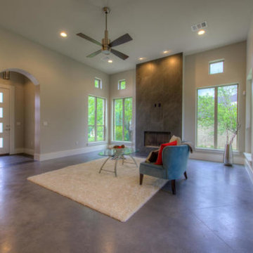Lakeway, TX Home Minutes From Downtown Austin