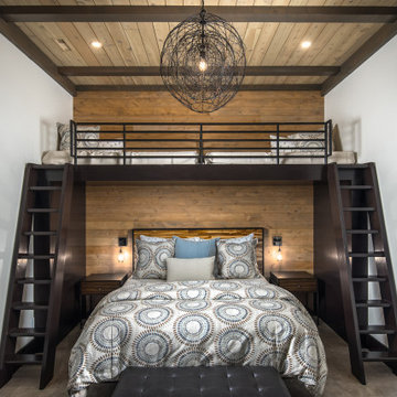 Mountain Modern Lodge