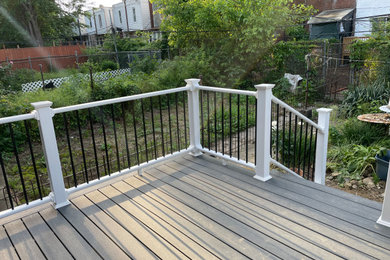 Deck photo in Philadelphia