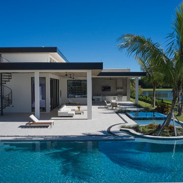 Modern Stables / horse barn