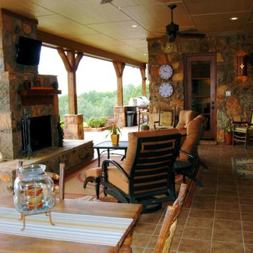 Rustic Home in Hill Country Setting