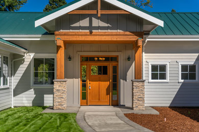 Transitional home design photo in Seattle