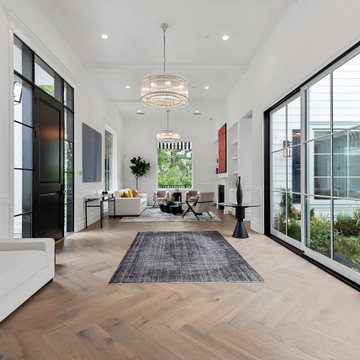 Cape Code Modern in Encino, CA