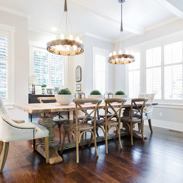 Traditional Dining Room