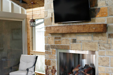 This is an example of a transitional back porch design in Kansas City.