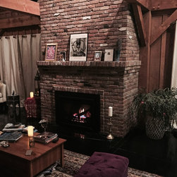 Escape in Classic Redbrick Fireplace - Indoor Fireplaces