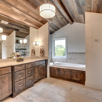 Owner's Suite Bathroom – Red Pine Farm – 2015 Model
