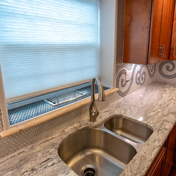 Fabuwood Galaxy Pecan Shaker Kitchen