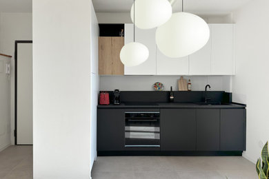 Ispirazione per una cucina contemporanea