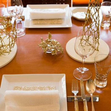 eat well and laugh often/table