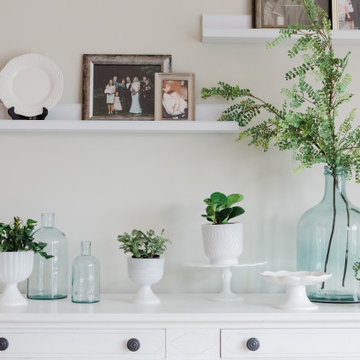 The Toano Home Kitchen Nook