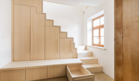 Raffiniert kombiniert: Eine Möbeltreppe, die fast alles kann