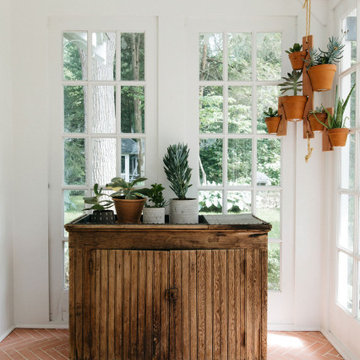 Leo Cottage