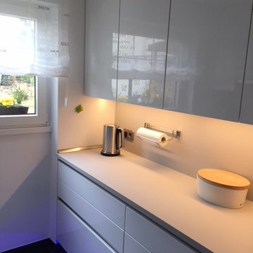 Küche - Moderne Hochglanz Küche in Filderstadt