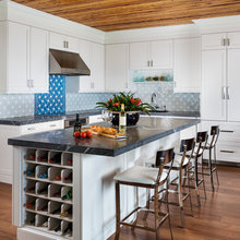 Kitchen backsplash
