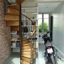 Spiral Staircase - Metal With Wood Treads