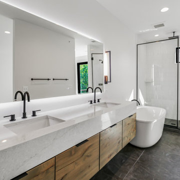 End Unit - Transitional Modern Luxury Rowhome Heritage Place Naperville, IL