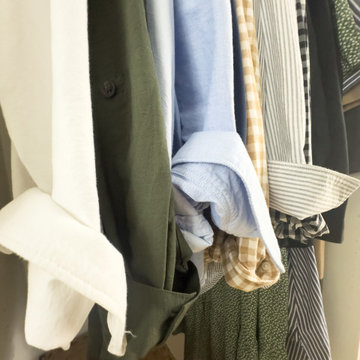 Mt. Hood A-Frame - Primary Closet