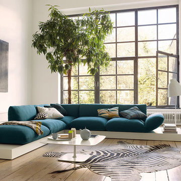 LIVING ROOM SPACES