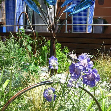 Eclectic, fun Gardening with recycled materials