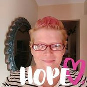 Caroline Hoxter's photo