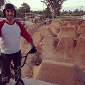 Josh Thomas's photo