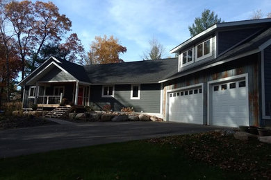 Traditional exterior home idea in Minneapolis