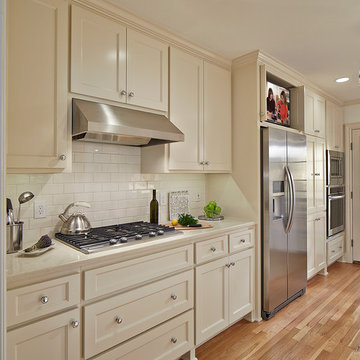 Traditional Galley Kitchen Remodel in Hollywood Heights