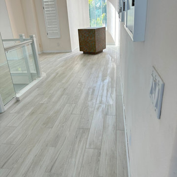 Residential | Country Club Shores | Flooring & Staircase