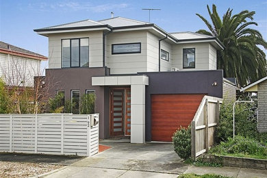 Mid-sized modern home design in Geelong.