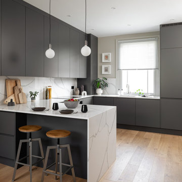 75 Beautiful Kitchen Ideas and Designs - March 2024 | Houzz UK