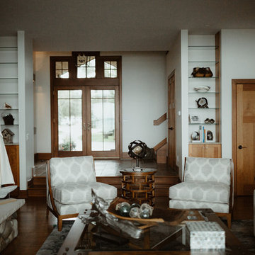 Luxury Technology Meets Northern Charm in Michigan Lake House