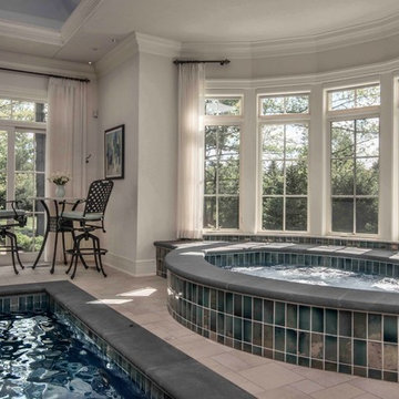 Mequon, WI Indoor Swimming Pool and Hot Tub