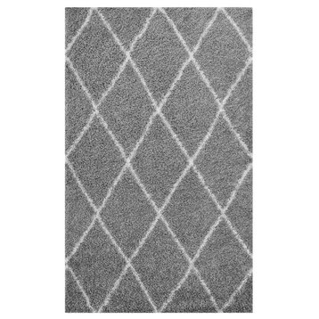 Toryn Diamond Lattice 5"x8" Shag Area Rug, Gray/Ivory
