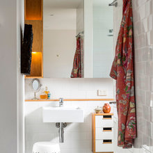 Small Bathrooms: 5 Common Problems Solved