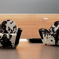 FORTUNA Club Chair Cowhide - Furniture