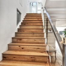 Bottom Stair