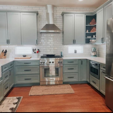 East Bridge Aloe Kitchen