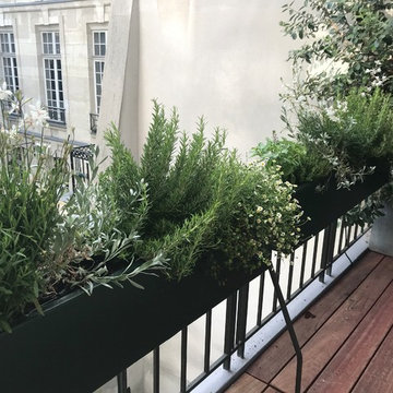 Grand balcon dans le Marais