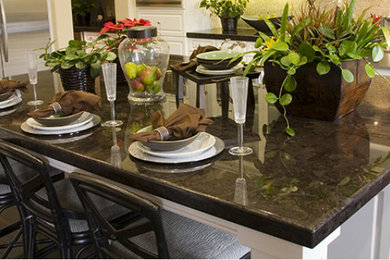 Inspiration for a kitchen remodel in Los Angeles