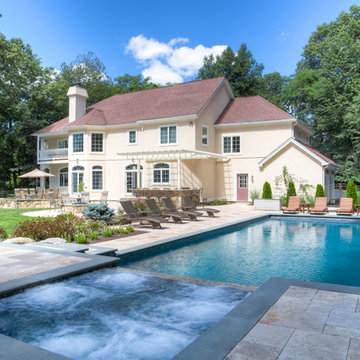 Simple, Luxurious Swimming Pool And Fire Pit
