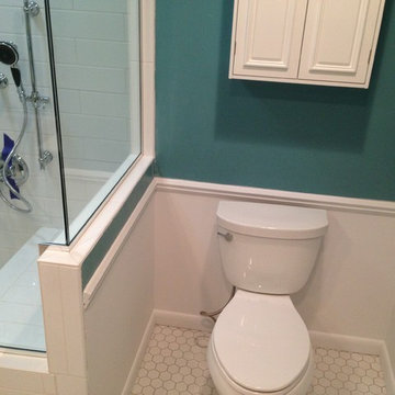 Bathroom - Old Fashioned White w/ Touch of Modern