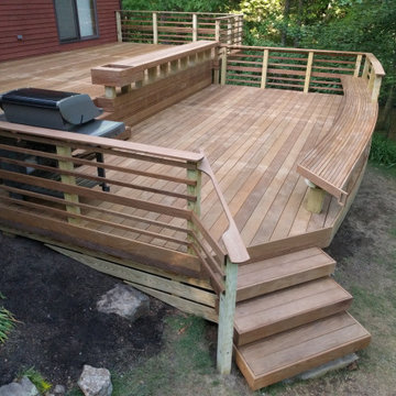 Ipe Deck with Curved Bench