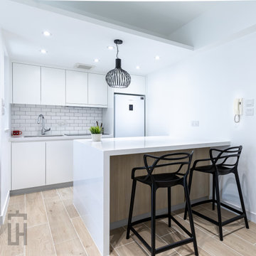 2202 Sheung Wan City Apartment Makeover.....