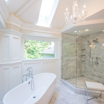Elegant & Traditional Master Bathroom