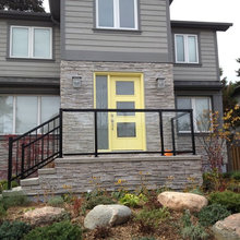 outdoor landing stairs