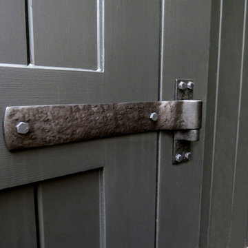Heavy Duty Bronze Driveway Gate Hinge in Portland, Oregon