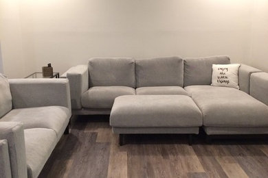 Inspiration for a mid-sized modern open concept living room remodel in New York