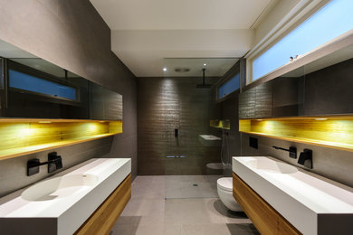 Inspiration pour une salle de bain urbaine.