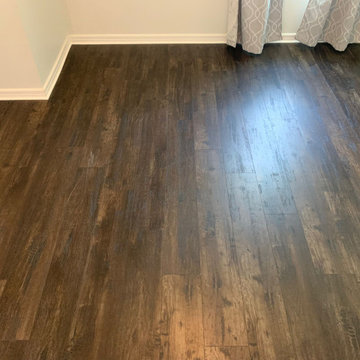 LVP / Luxury Vinyl Plank (+Stairs)